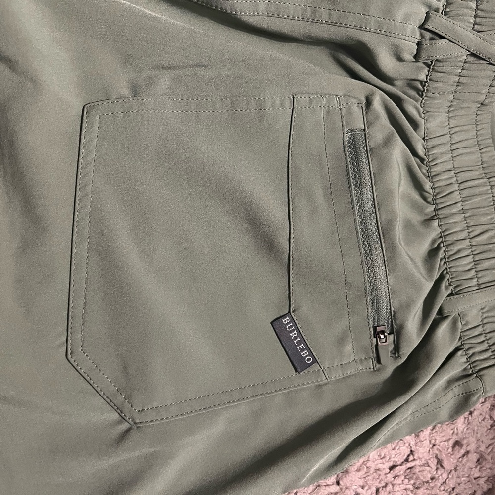 BURLEBO Olive green shorts - Picture 5 of 5